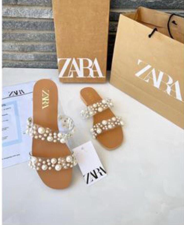 Stylish Women's Fancy Synthetic Leather Flats