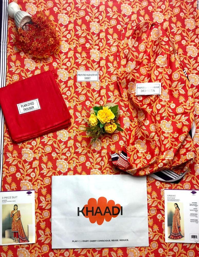 3 Pcs Women's Unstitched Khaddar Printed Suit