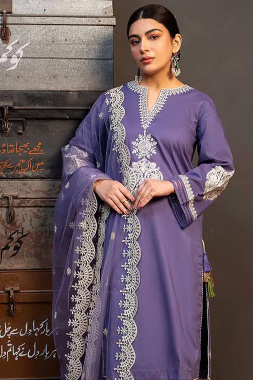 3 Pcs Women's Unstitched Embroidered Suit
