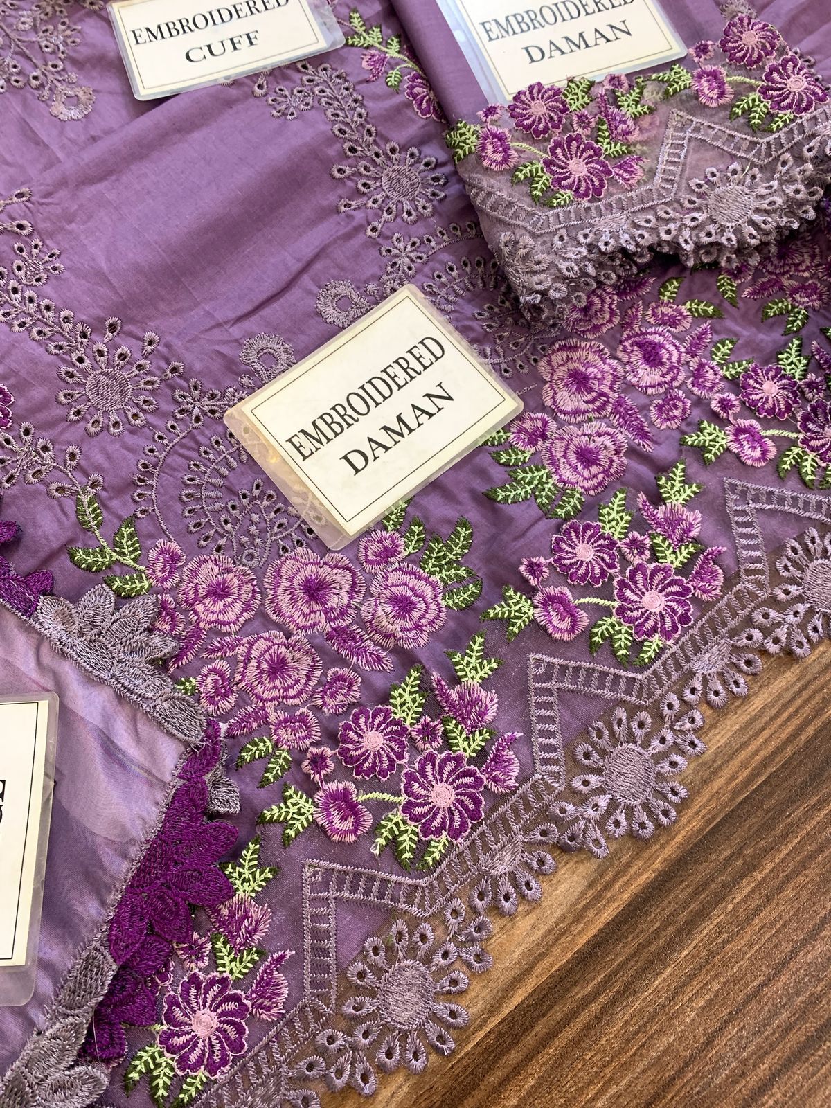 JADE chikankari