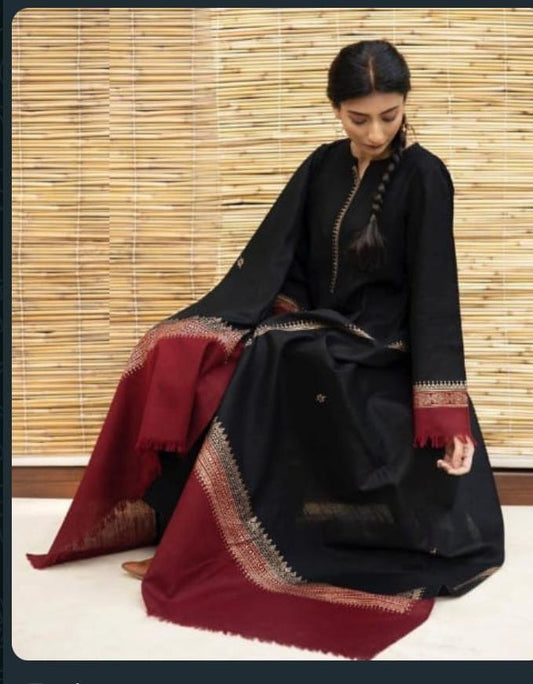 3 Pcs Women's Unstitched Dhanak Embroidered Suit