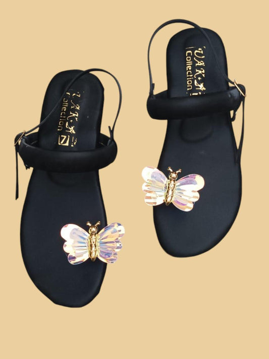 Stylish Women's Fancy Fabric Kolhapuri Chappal in Black