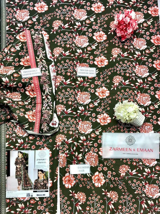 3 Pcs Women's Unstitched Khaddar Printed Suit