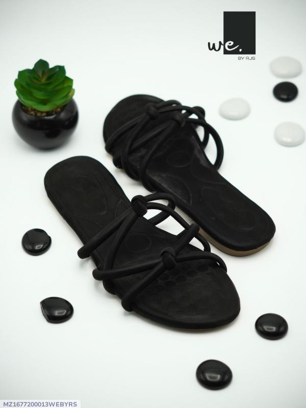 full black Women's Rexine Fancy Flats