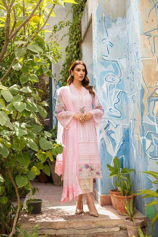 Pink lawn